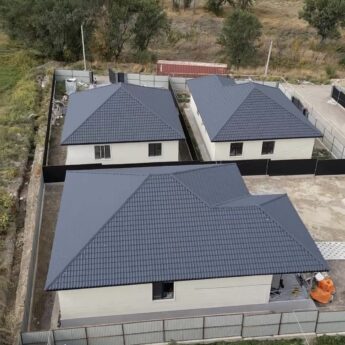 Гостомель 2020 рік металочерепиця сіра